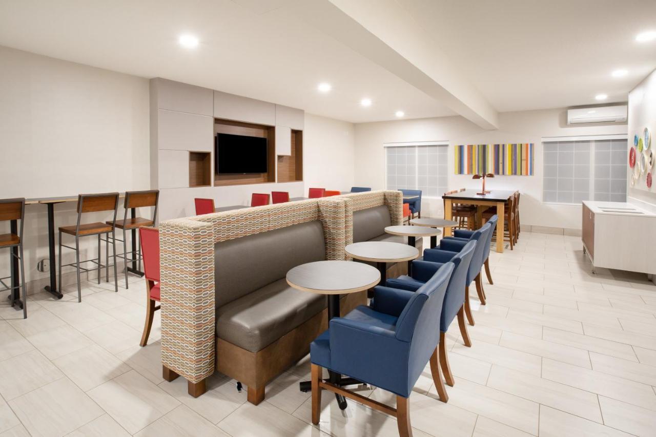 Holiday Inn Express & Suites Lincoln City By Ihg Zewnętrze zdjęcie